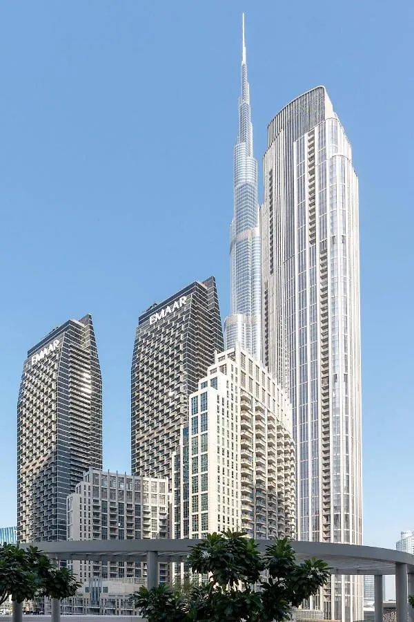 Chic 2-Bedroom Downtown Gem Dubai 0*,