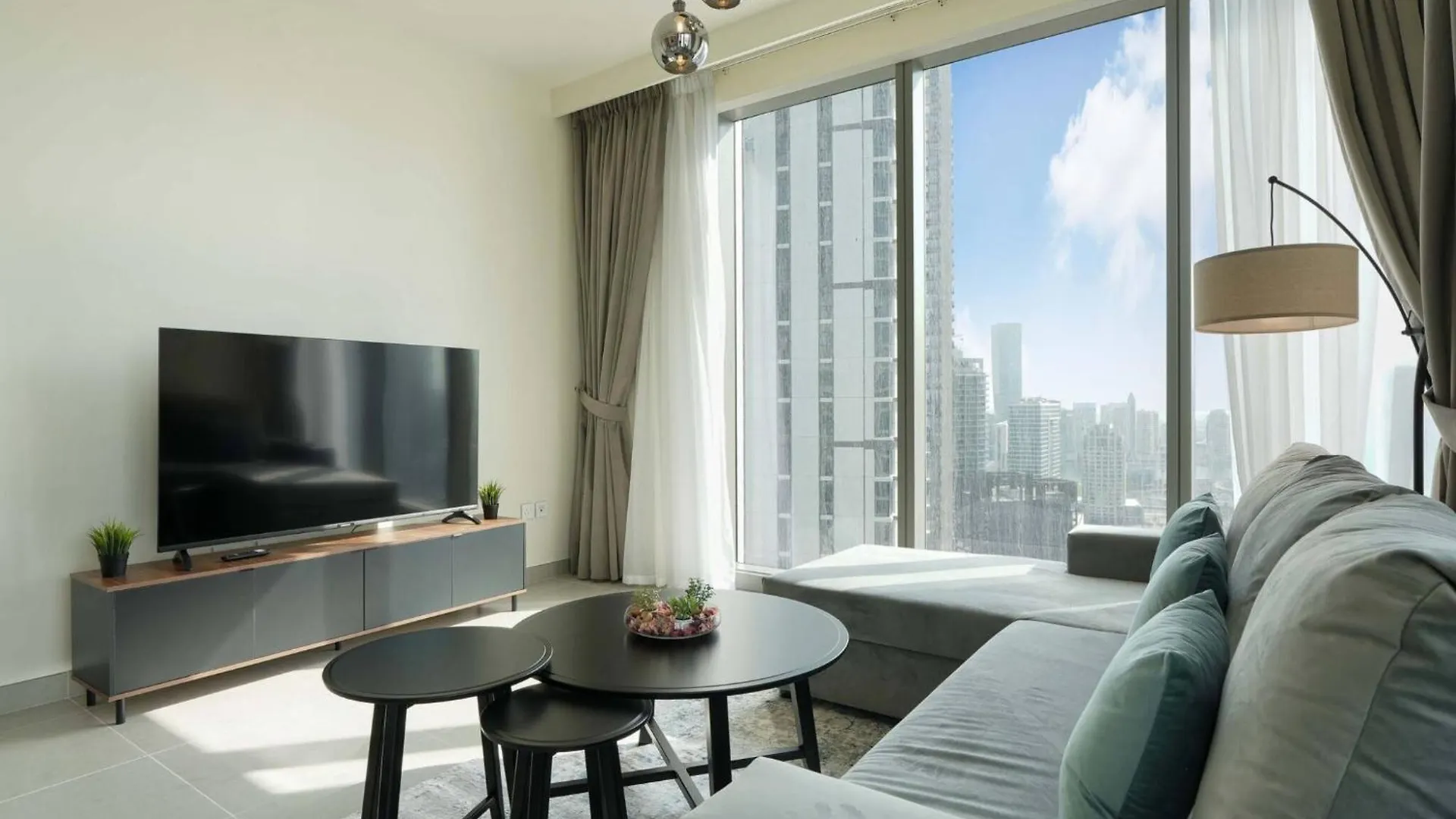 Apartment Chic 2-Bedroom Downtown Gem Dubai United Arab Emirates