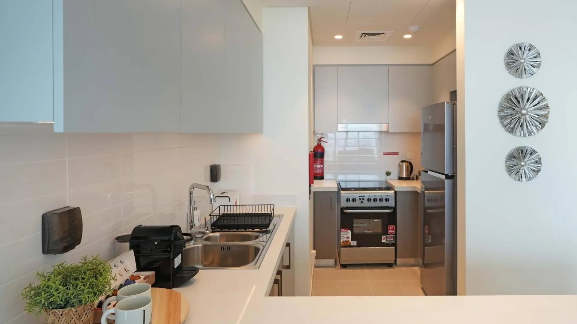 Chic 2-Bedroom Downtown Gem Dubai Apartment